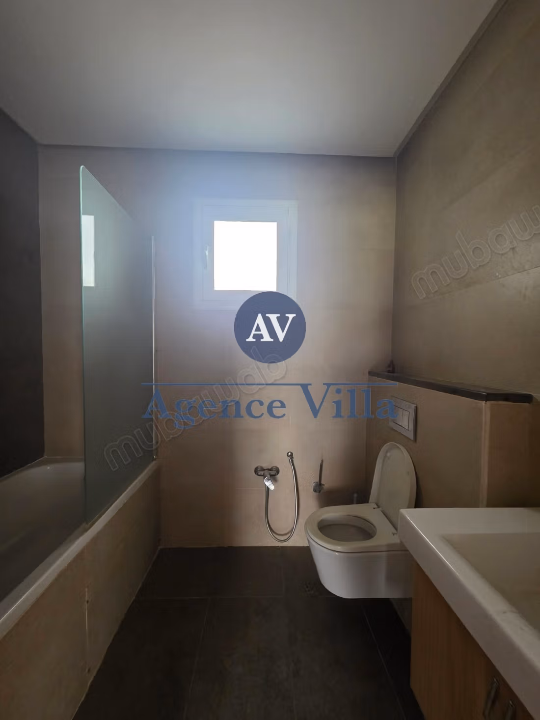 A louer un appartement s3 aux jardins de Carthage