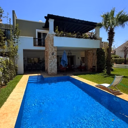 Magnifique villa à vendre à Dar Bouazza. 4 chambres
