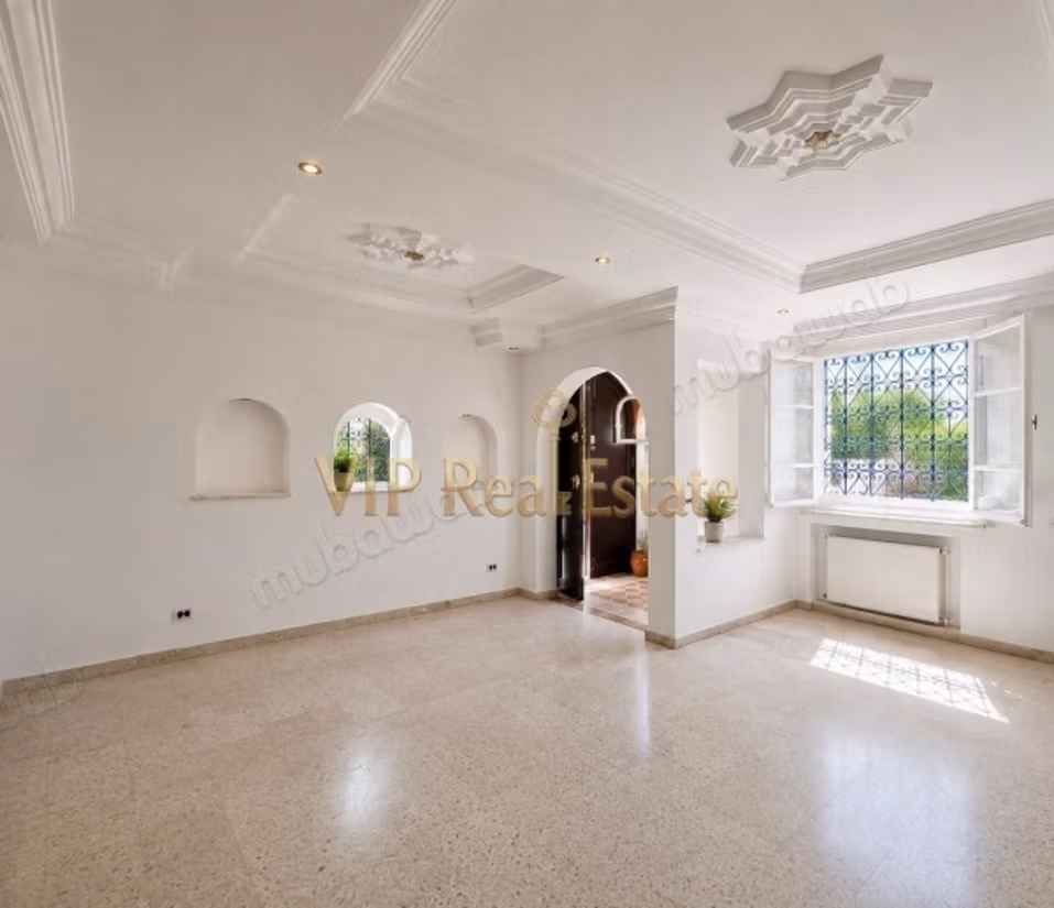 À louer un duplex S2 Avec jardin à La Marsa
