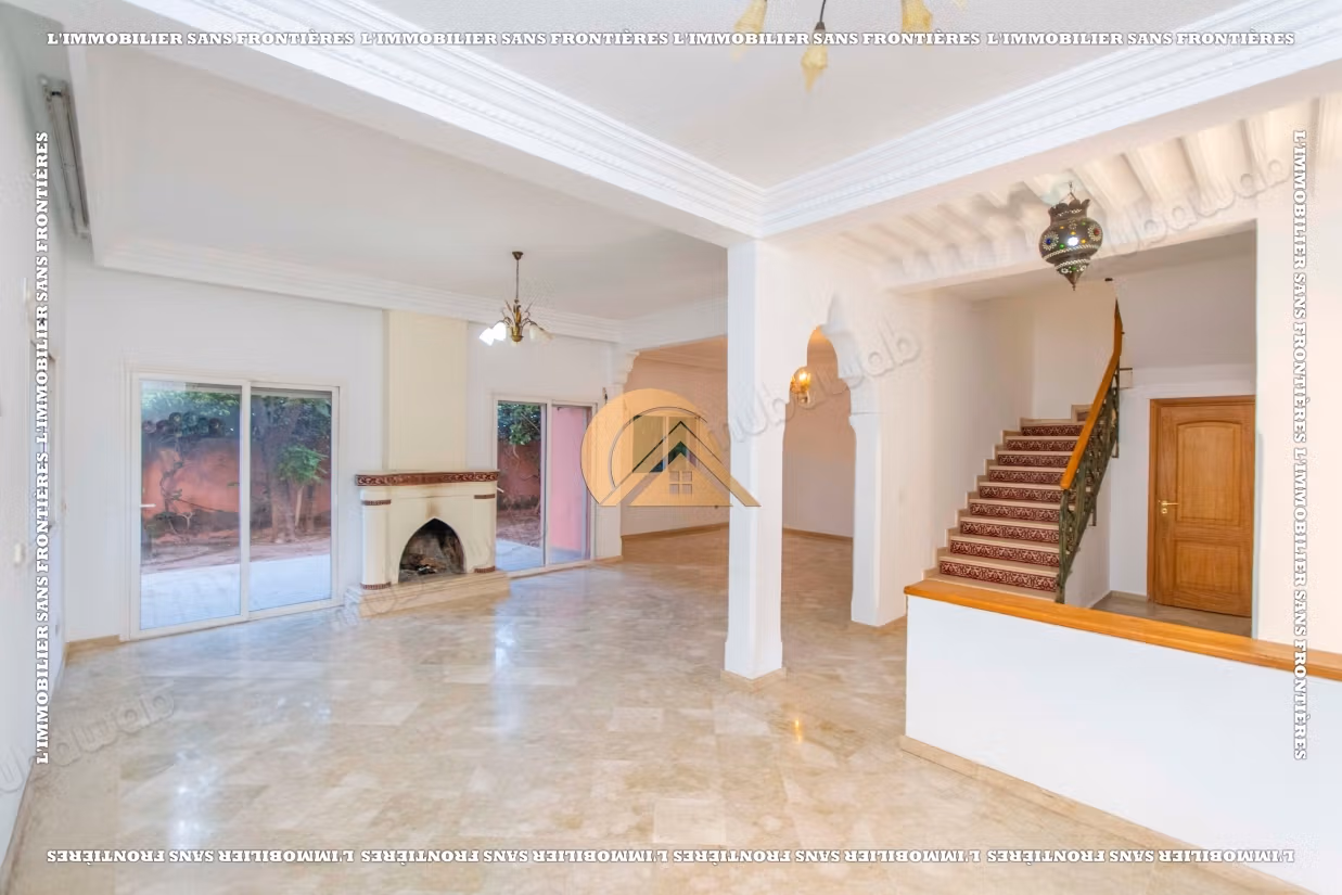 Empty villa for rent in Targa, Marrakech – Shared pool – 240 m² living space