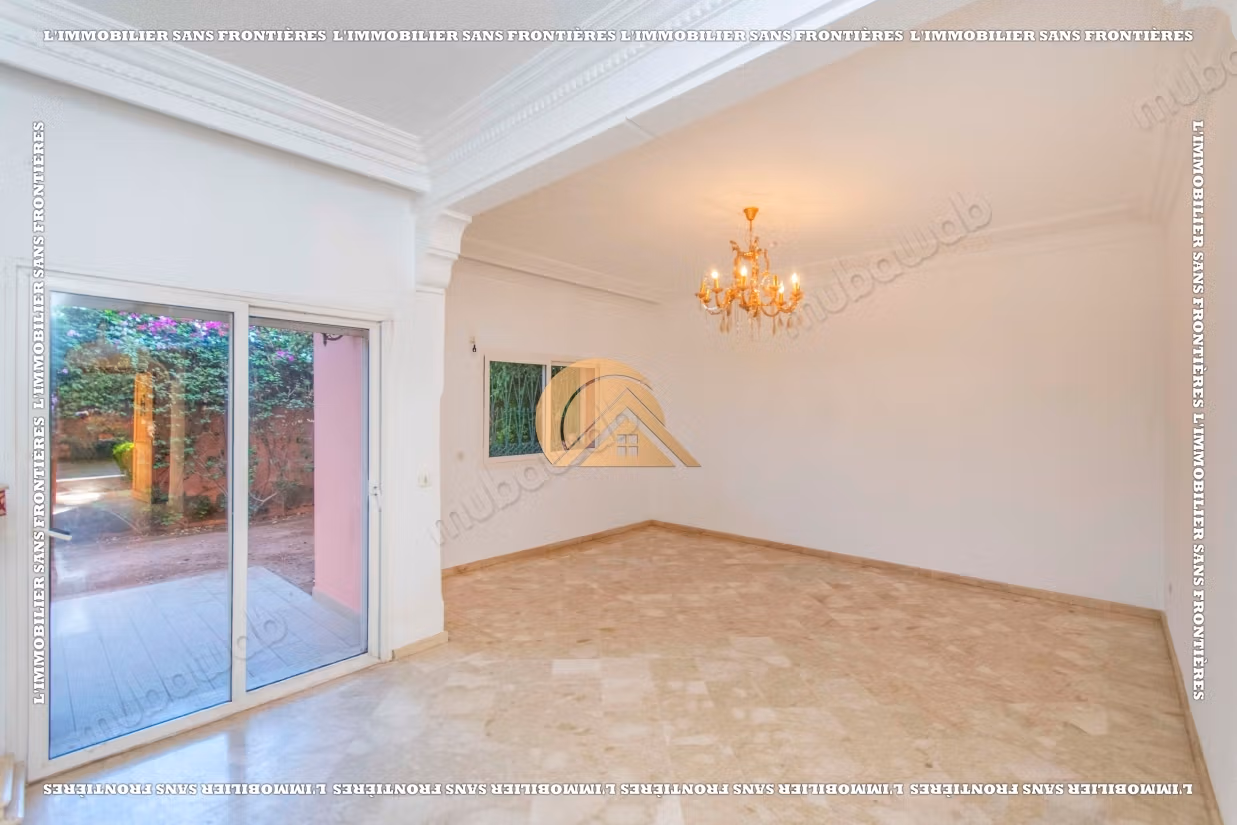 Empty villa for rent in Targa, Marrakech – Shared pool – 240 m² living space