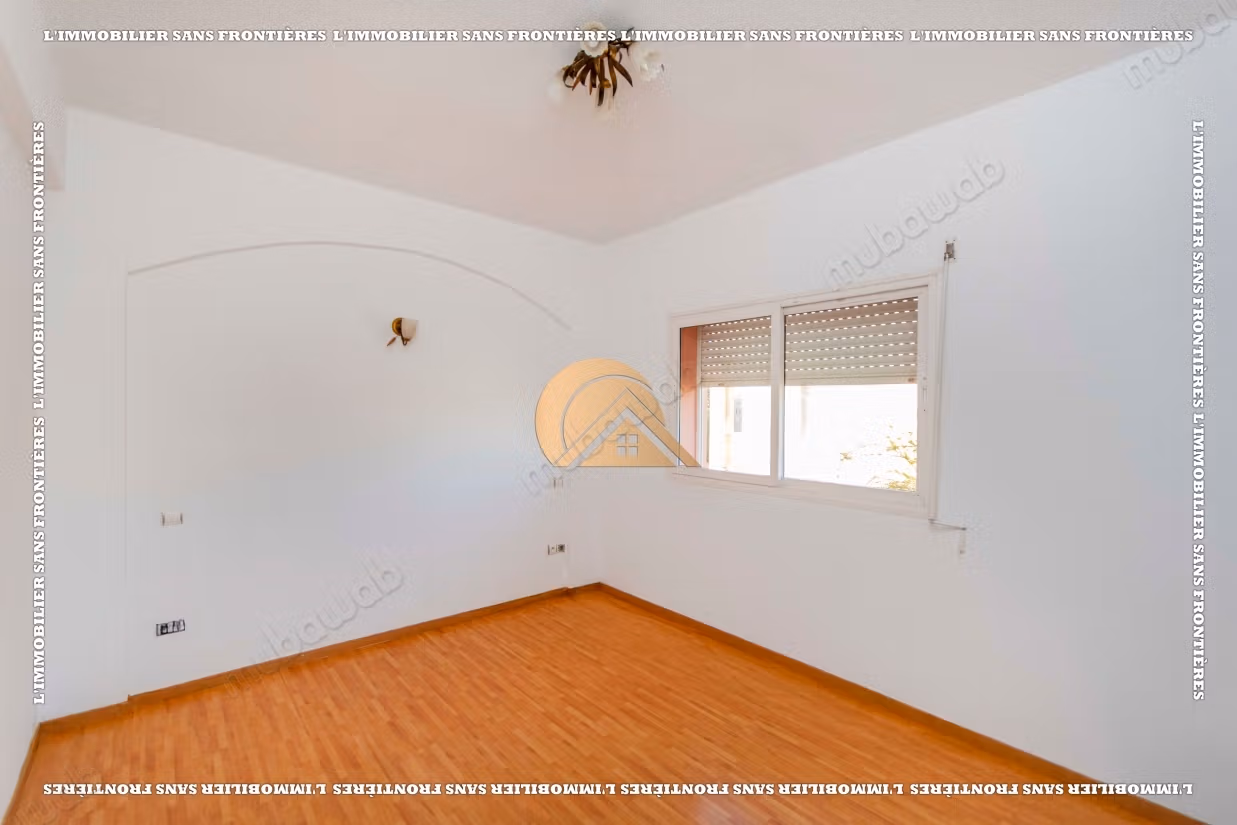 Empty villa for rent in Targa, Marrakech – Shared pool – 240 m² living space