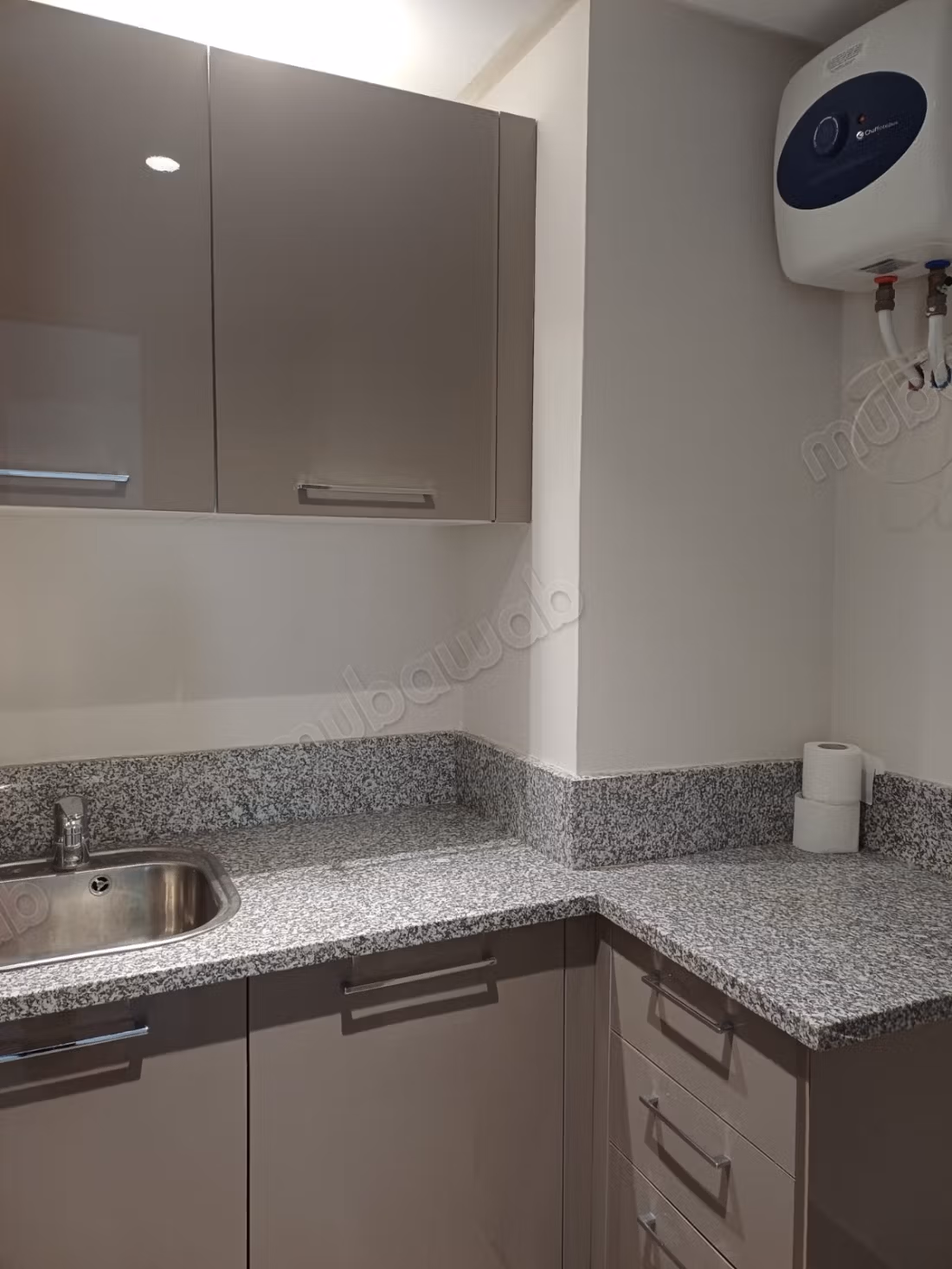 Spacious H4 office at Lac 3 for rent