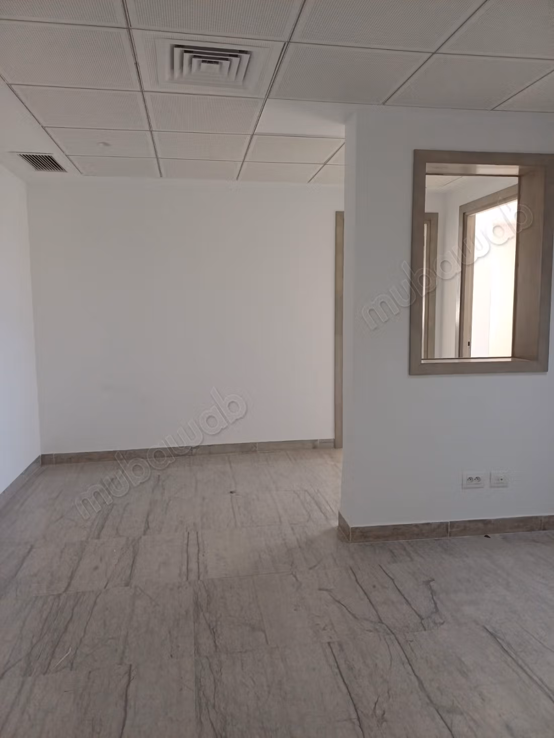 Spacious H4 office at Lac 3 for rent