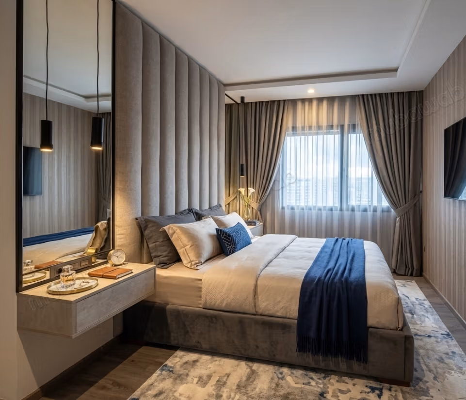 Exclusivity: Rooftop Pool, Unique City & Sea View