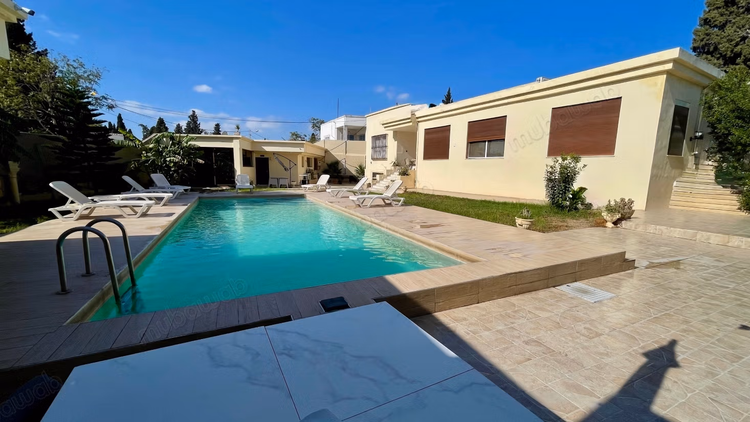 À louer – ensemble immobilier de 1 280 m² au bardo, idéal siège d’entreprise