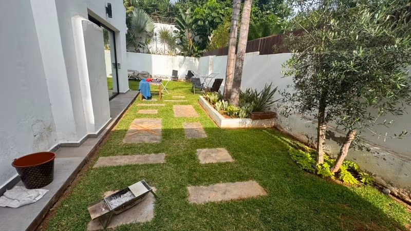 À vendre un triplex à val d’enfa