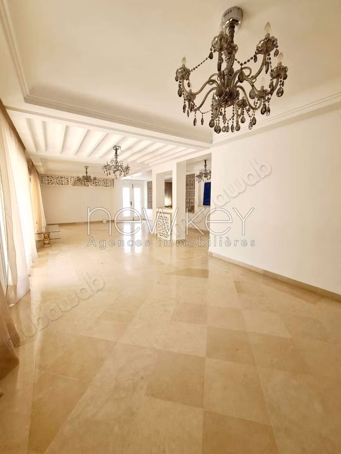 Superba Villa S4 con piscina in affitto a La Soukra