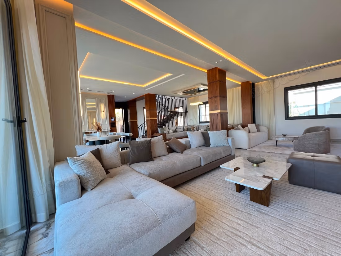 Superbe Villa en location avec vue imprenable sur mer