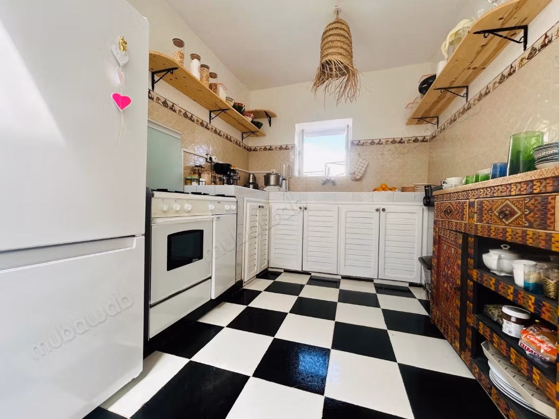 Luxe villa te huur in Ghazoua. 7 kamers. Gemeubileerd