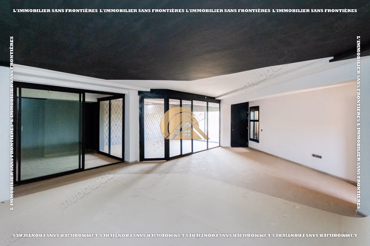 Piano ufficio in affitto a Guéliz, Marrakech – 128 m²