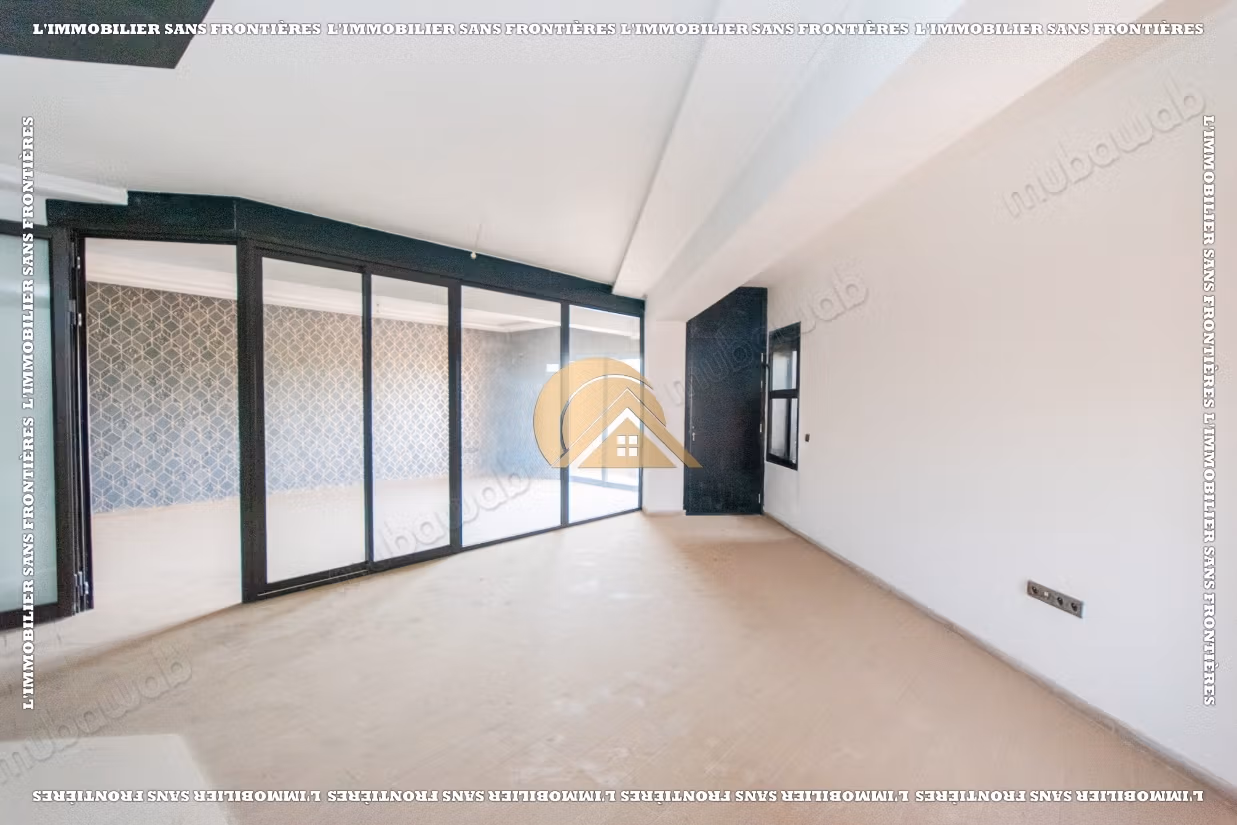 Piano ufficio in affitto a Guéliz, Marrakech – 128 m²