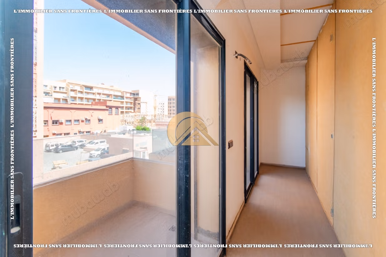 Piano ufficio in affitto a Guéliz, Marrakech – 128 m²