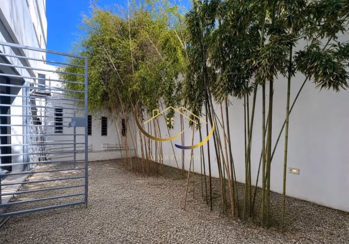 Commercial space for rent Laouina Soukra road