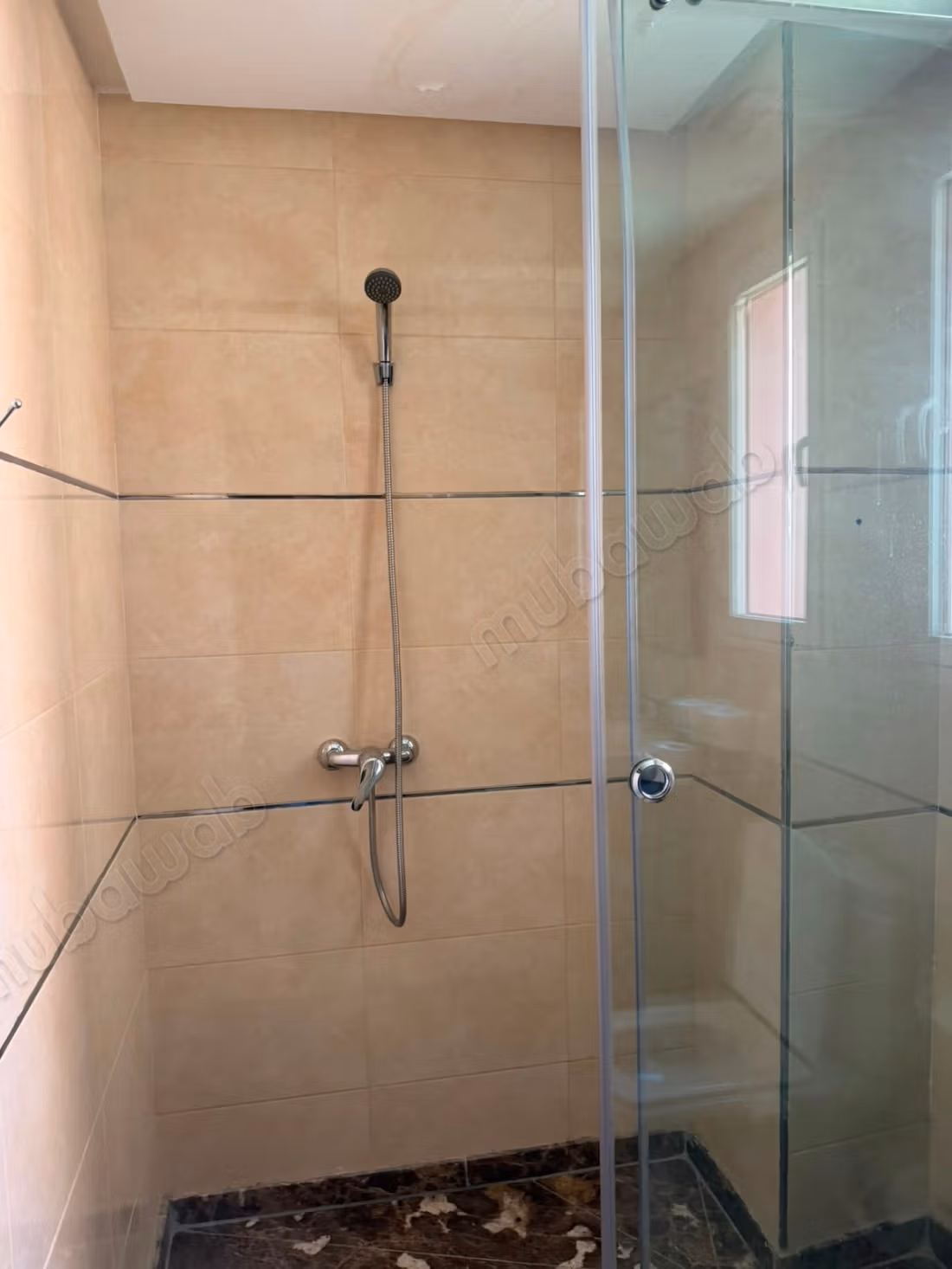 Apartamento en alquiler a largo plazo, Hay Boroka
