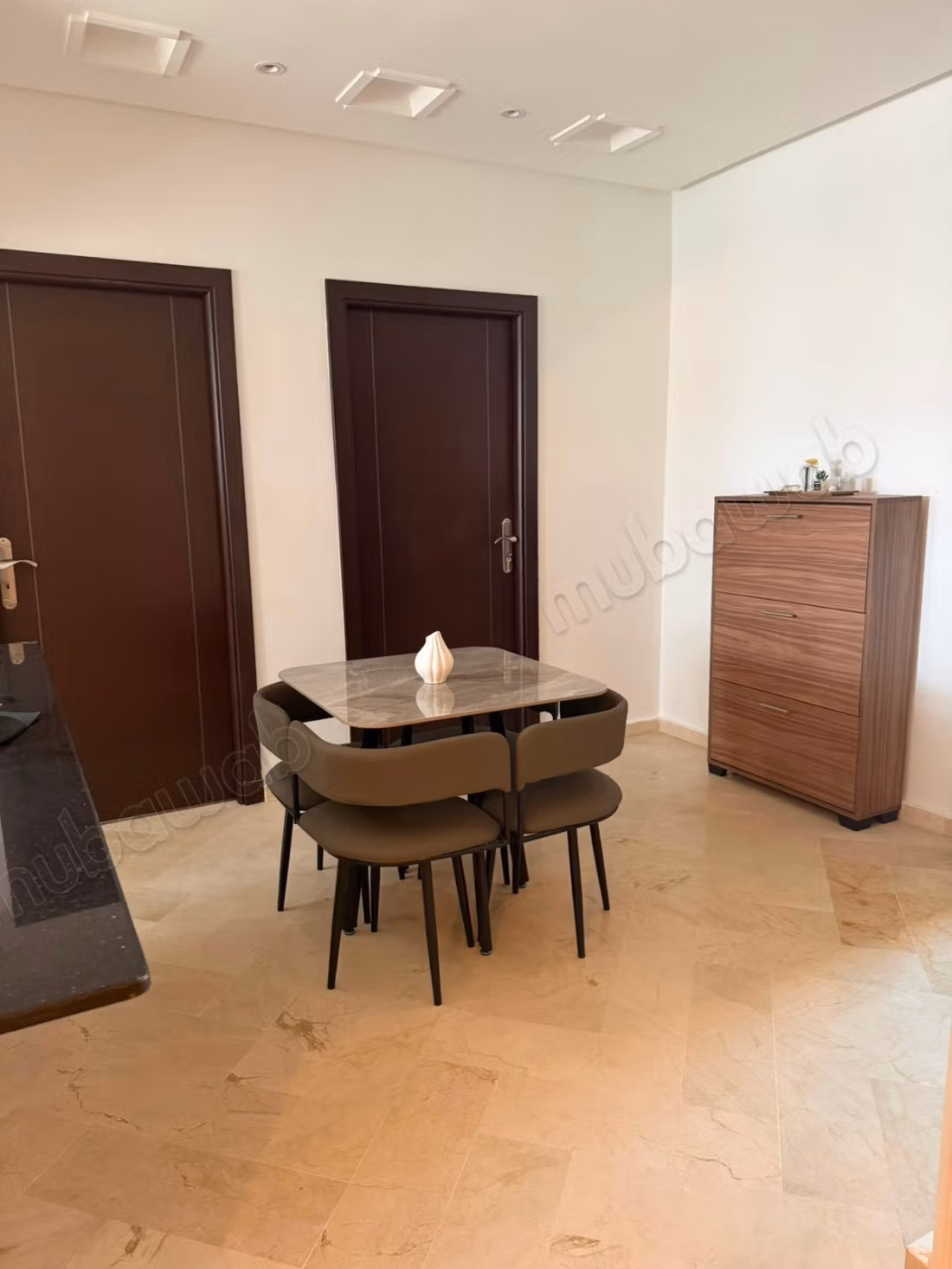 Apartamento en alquiler a largo plazo, Hay Boroka