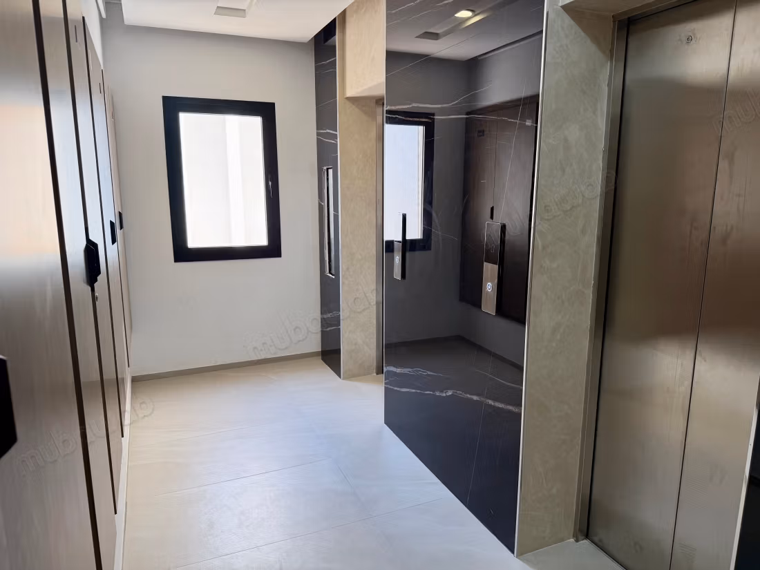 S1 Nuovo Terrazzo & Palestra Cartagine 1150DT