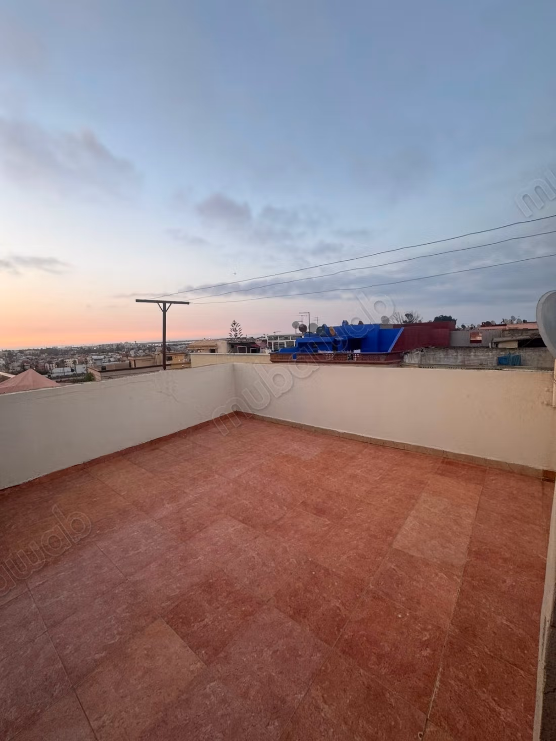 Apartamento de 2 habitaciones piso terraza