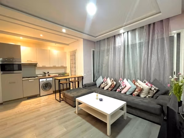 Apartamento en alquiler en Maârif. 1 habitación. Puerta blindada y calefacción central