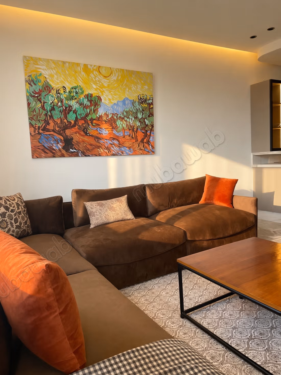 Bellissimo studio nuovo con terrazza soleggiata