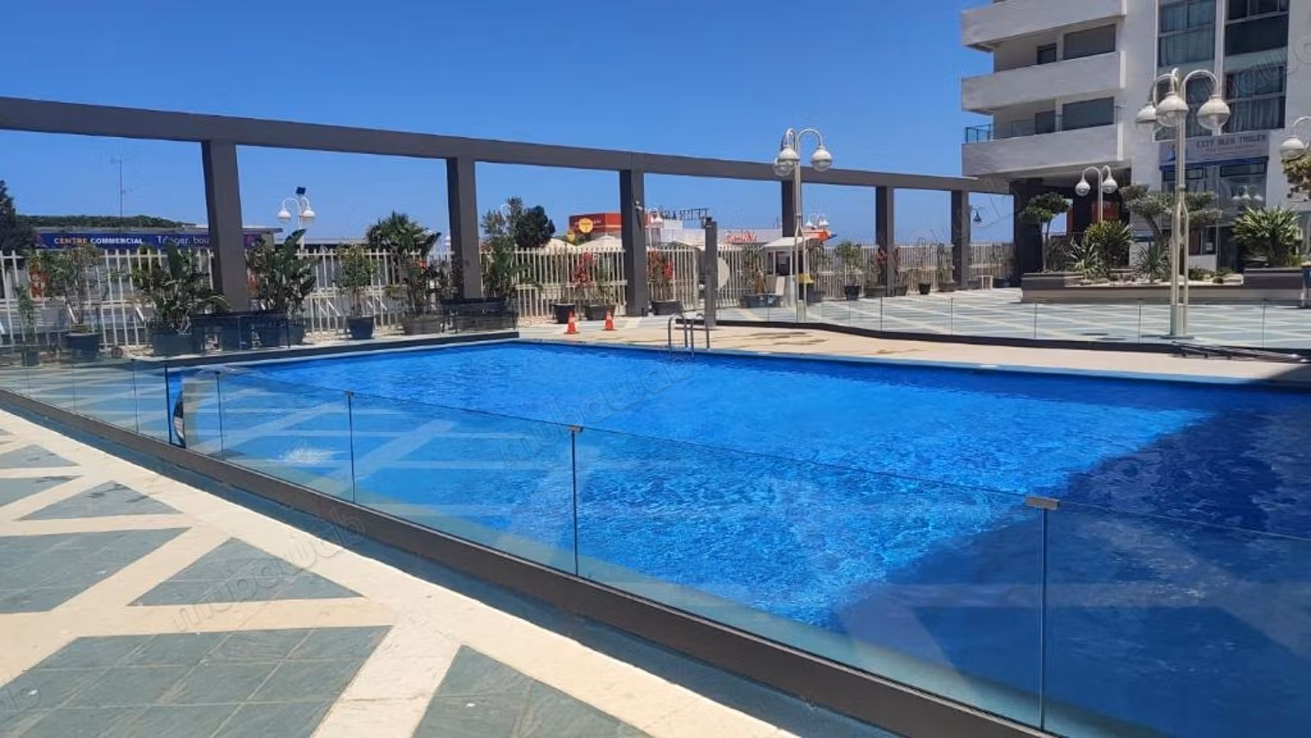 Appartamento arredato di prestigio con vista mare