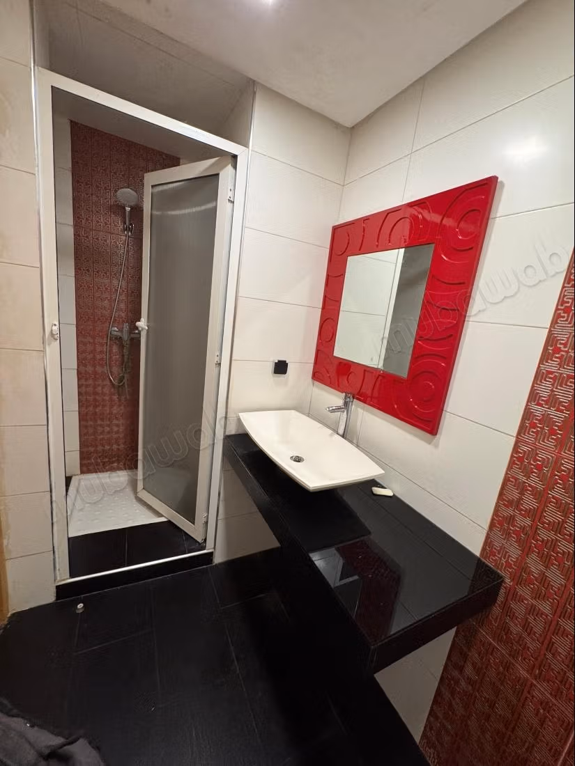 Location villa de haut standing à Riyad. 4 chambres agréables. Bien meublé