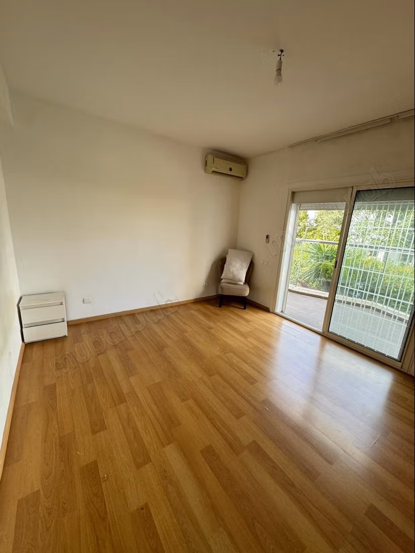 Location villa de haut standing à Riyad. 4 chambres agréables. Bien meublé