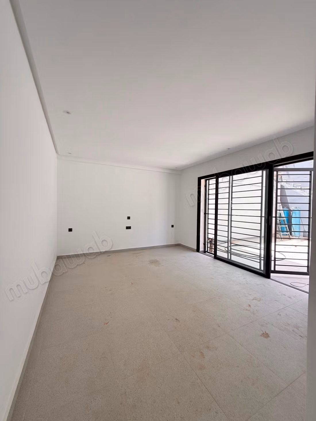 Magnifica villa in affitto a Souissi. 6 camere. Aria condizionata e piscina