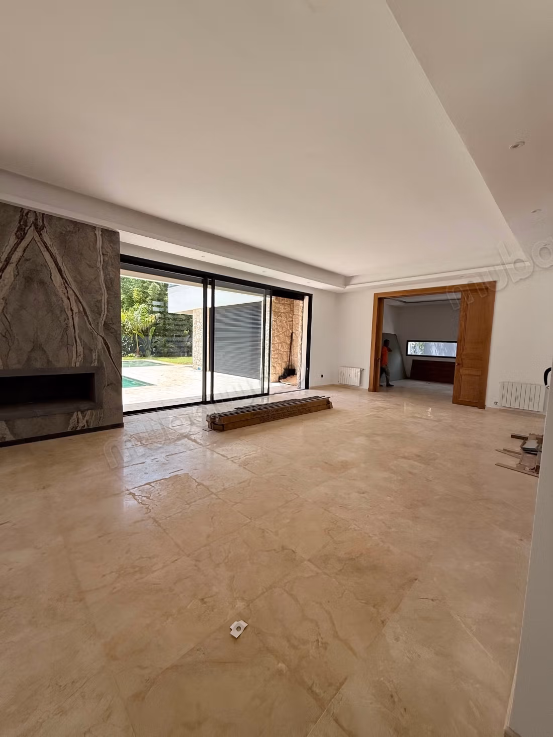Magnifica villa in affitto a Souissi. 6 camere. Aria condizionata e piscina