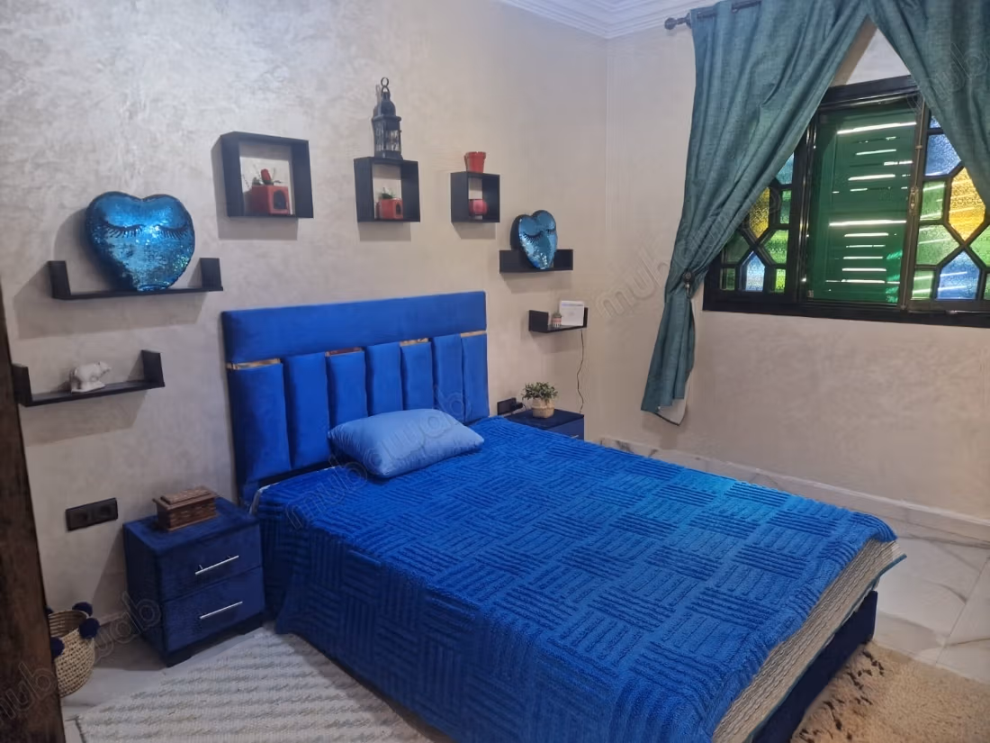 Villa te koop, 690 vierkante meter, prijs 100.000 dirham