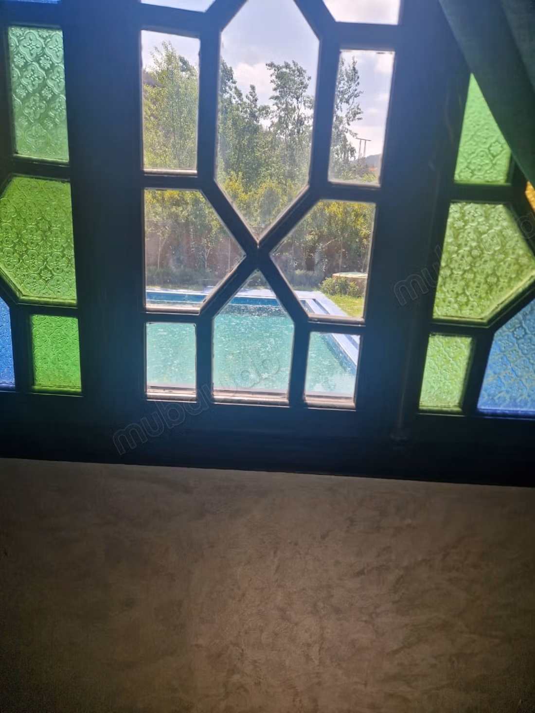 Villa te koop, 690 vierkante meter, prijs 100.000 dirham