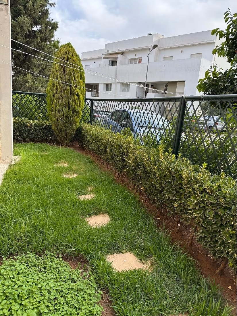 Magnifico appartamento con giardini e piscina a Fes