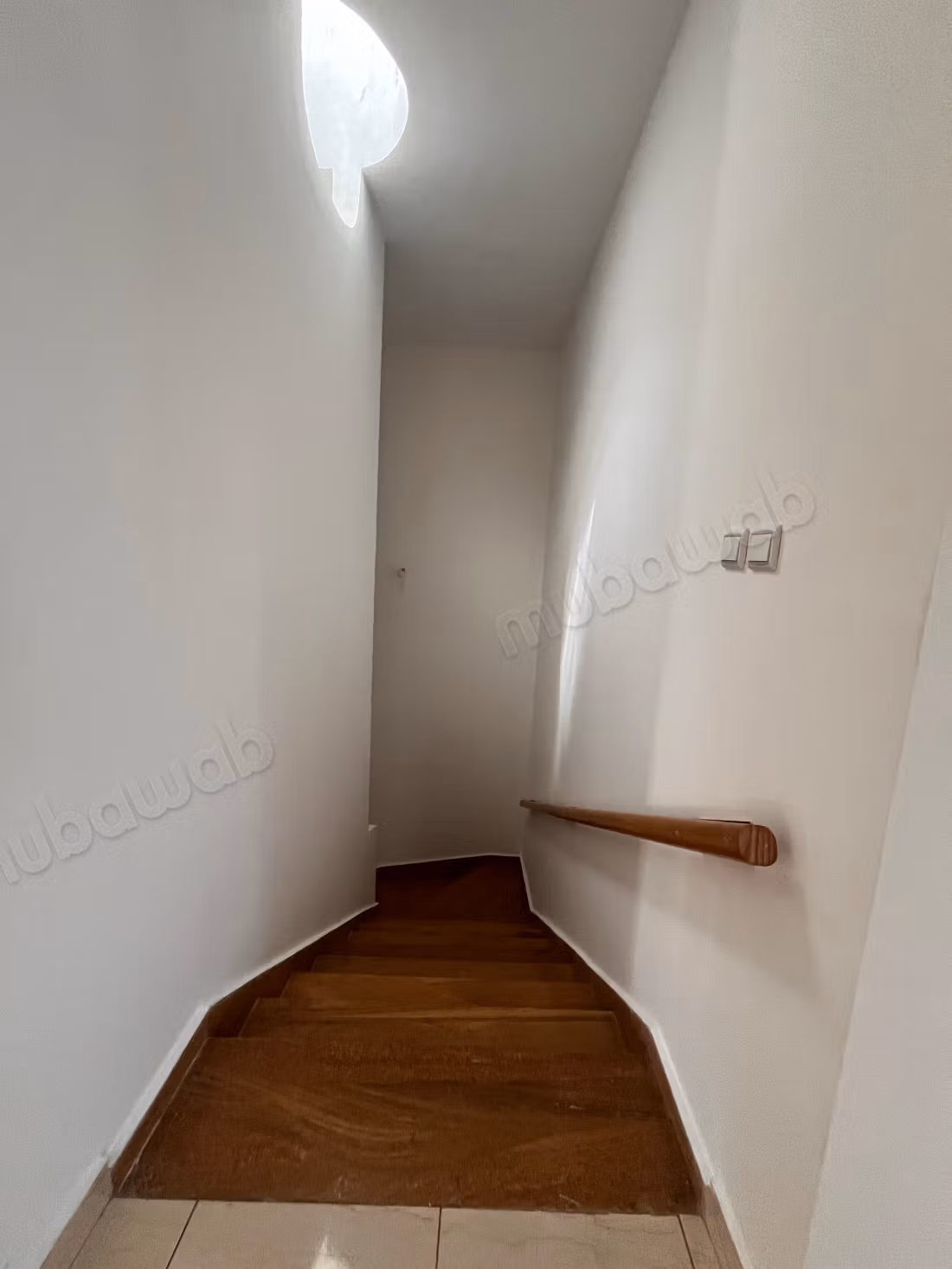 Magnifique villa à louer à Aindiab 
Vide