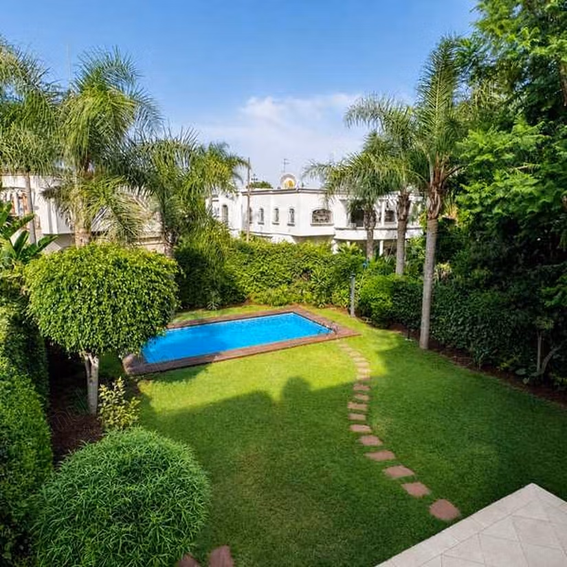 Villa in Affitto di 566,0 m² a Casablanca, California