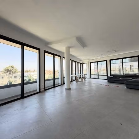 Bureau à Louer de 128.0 m² à Casablanca, Bachkou