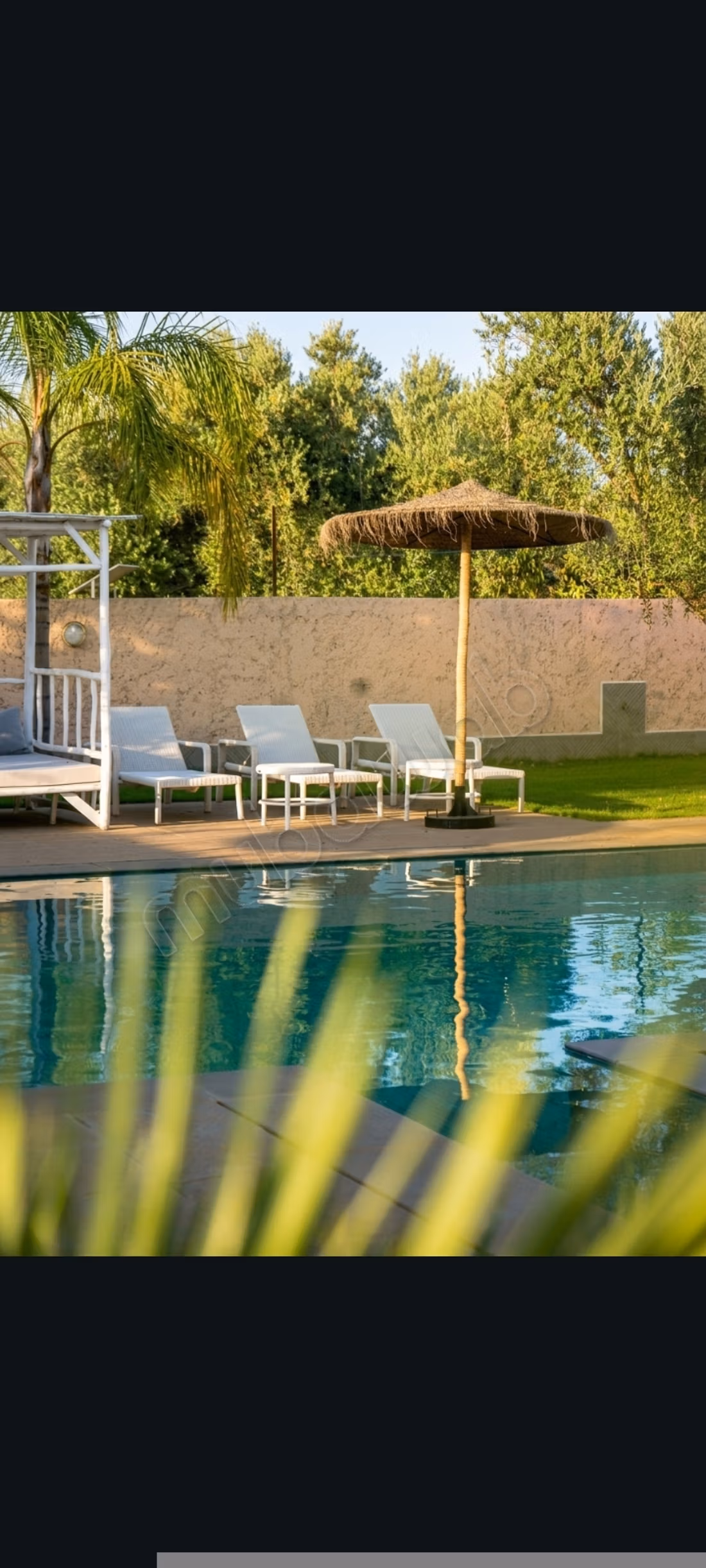 Magnifica villa in vendita in Route de Fez. Superficie 450 m². Arredato