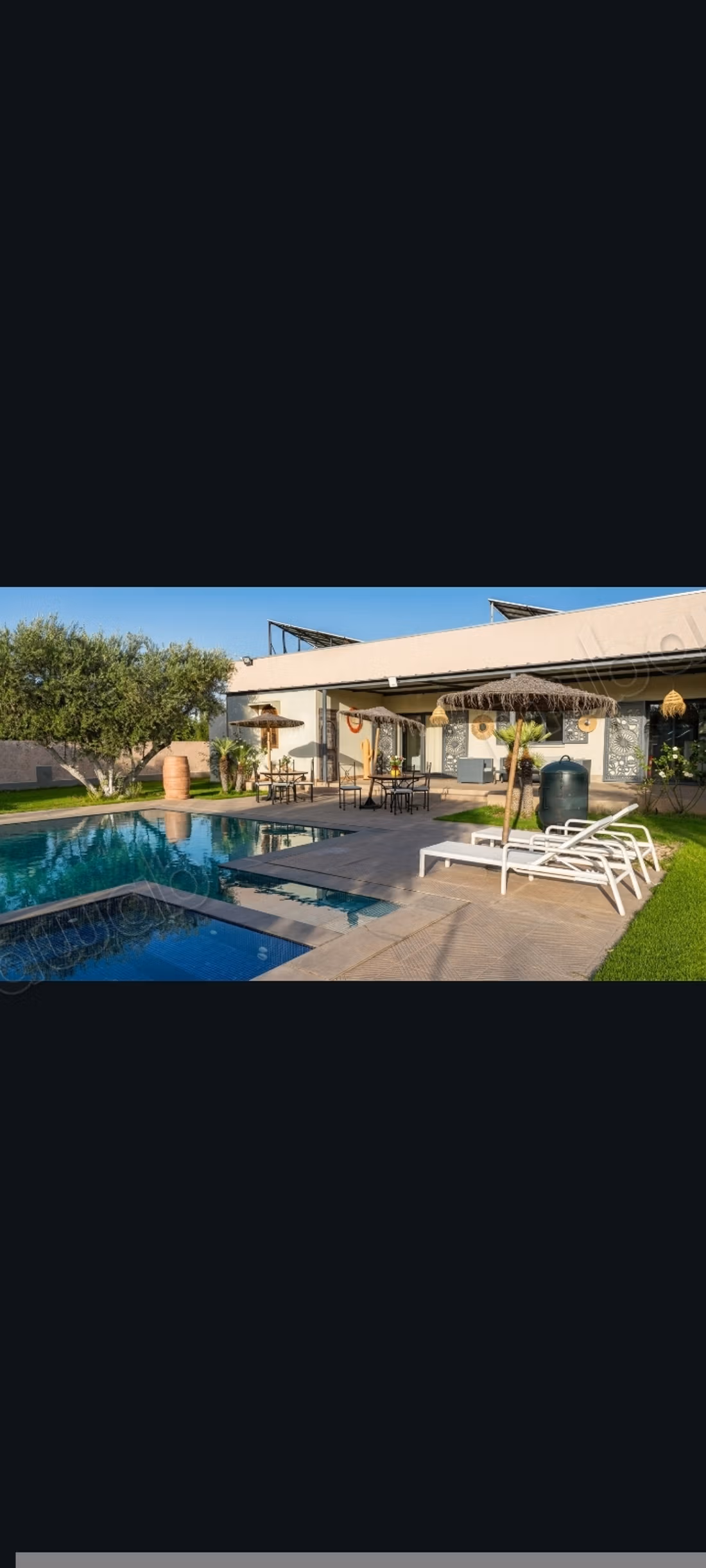 Magnifica villa in vendita in Route de Fez. Superficie 450 m². Arredato