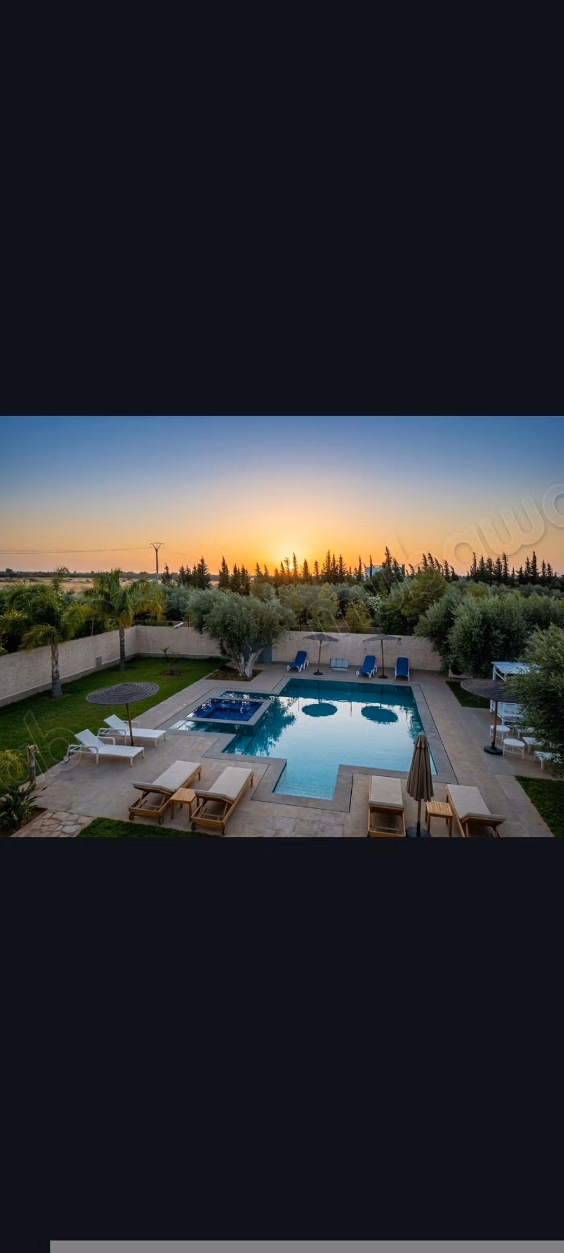 Magnifica villa in vendita in Route de Fez. Superficie 450 m². Arredato