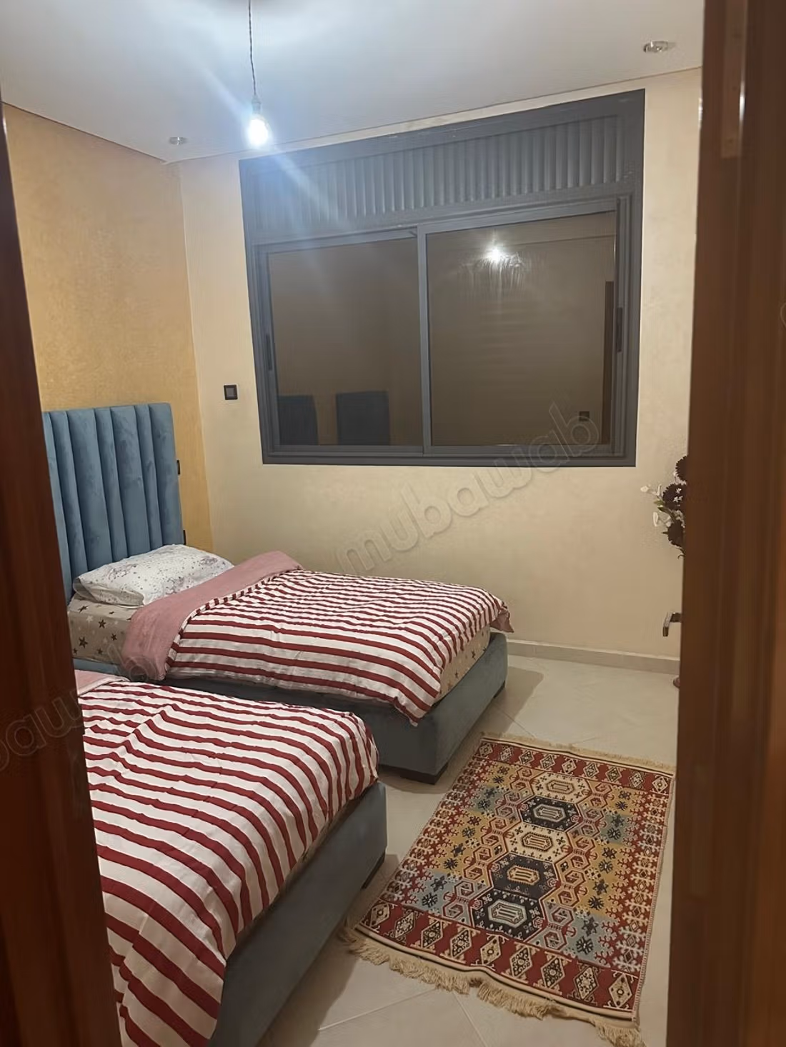Bella casa in affitto a Hay Mohammadi. 2 camere. Arredata