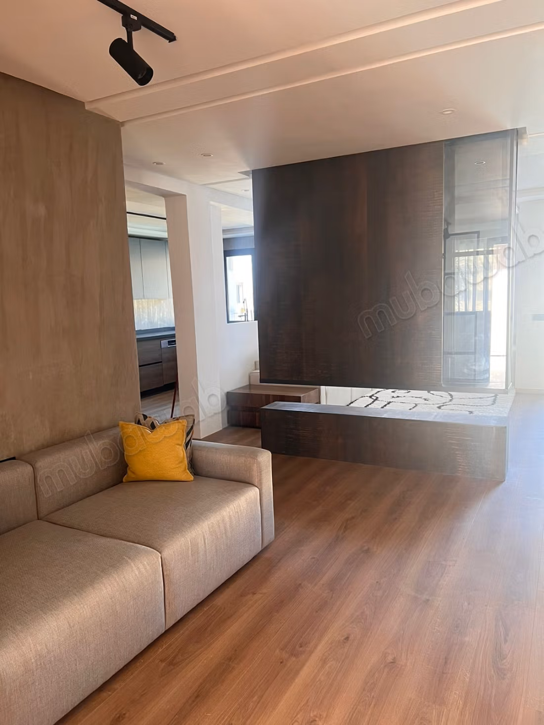Appartamento arredato in affitto di 136 m² a Harhoura