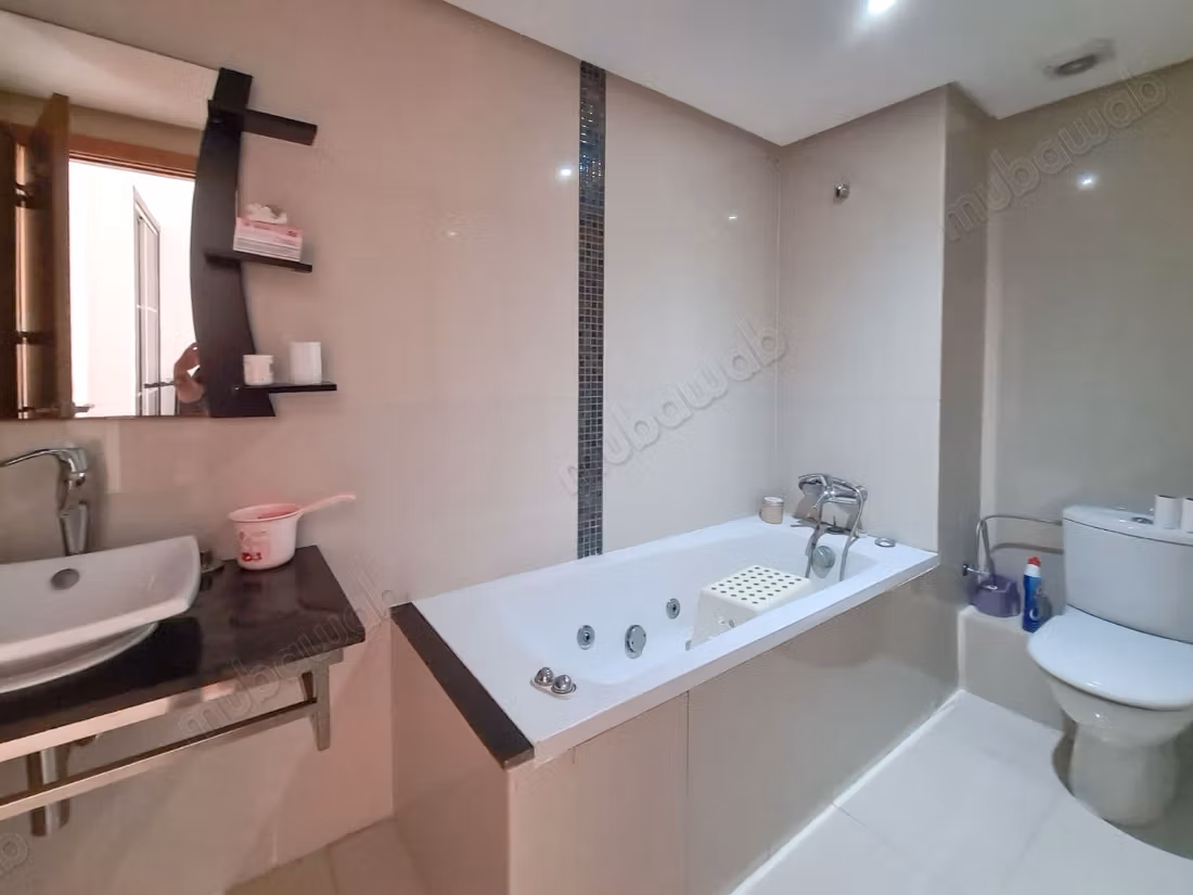 Ground floor apartment with sea view