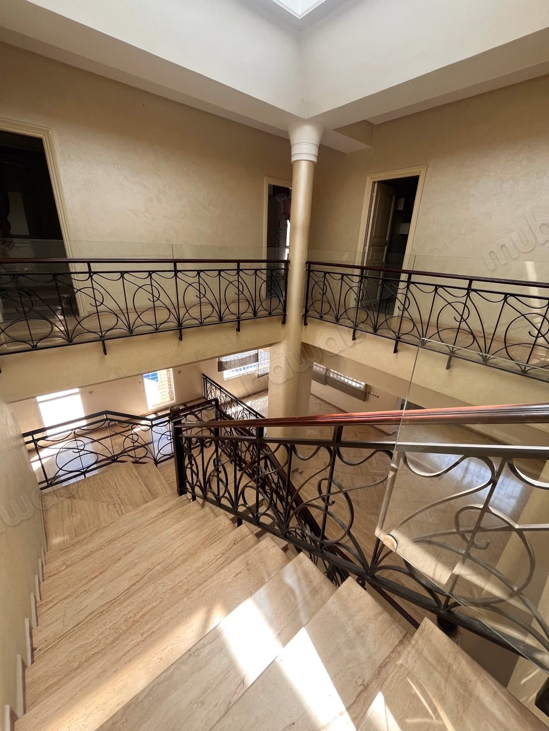 Magnifique Villa a louer usage habitation ou bureaux