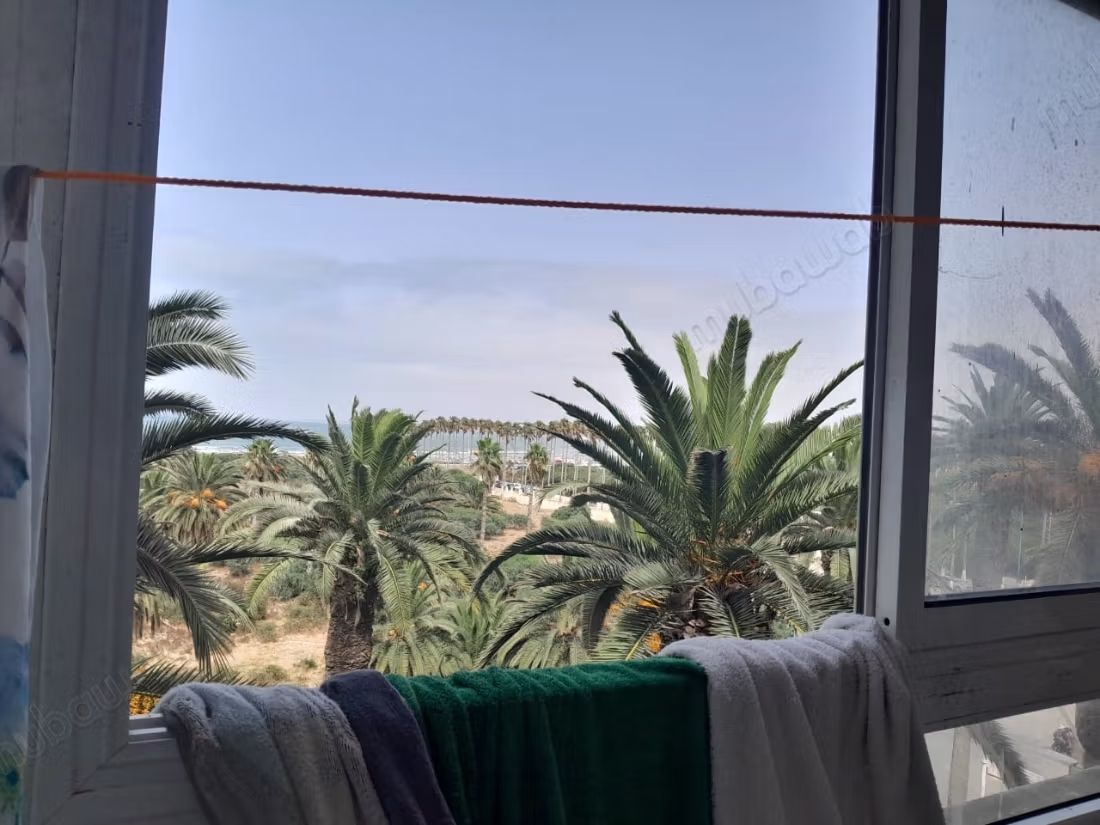 Appartement vue sur mer 
av. Mohamed 6