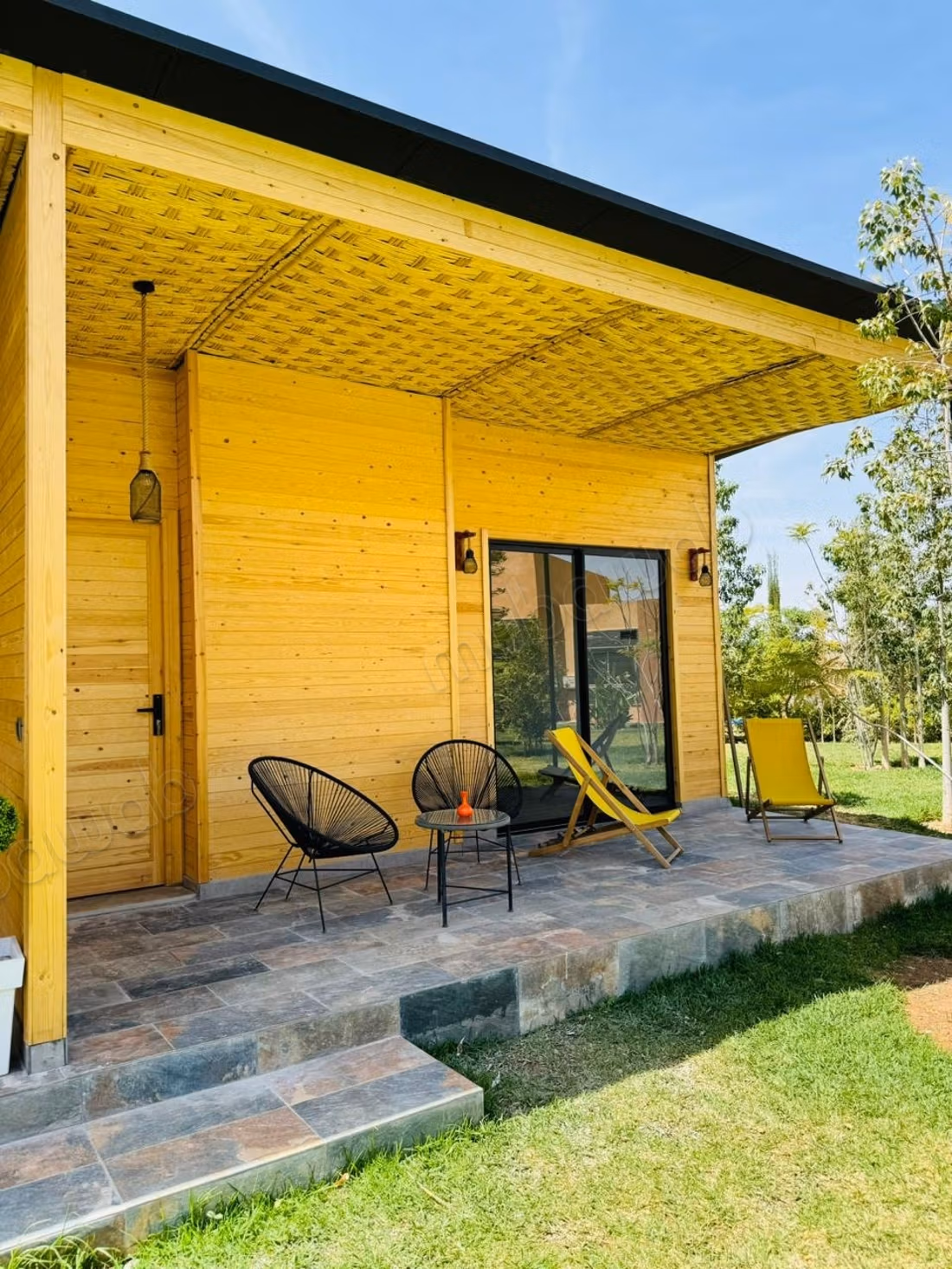 Villa turistica casa per ospiti in vendita