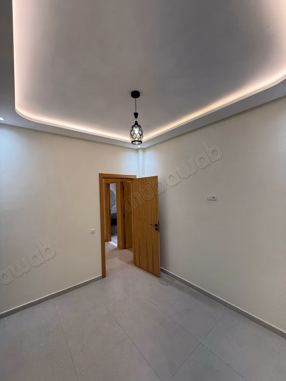 Vender apartamento en Al Kawtar. Área 60 m². Puerta reforzada, salón marroquí