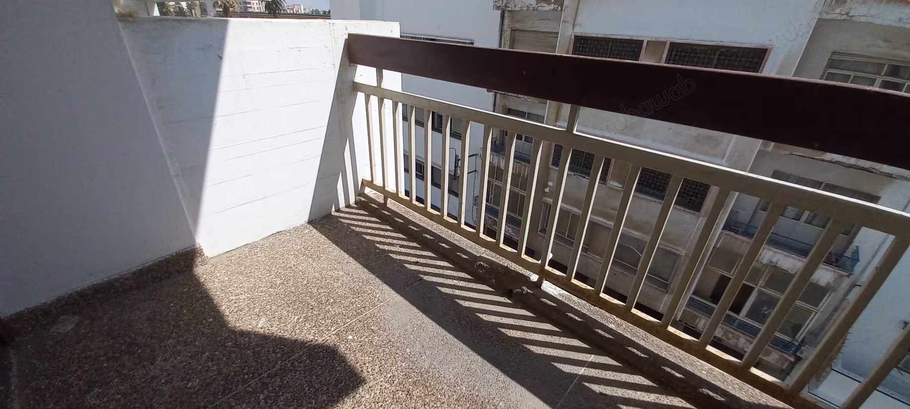 Beautiful apartment for sale in Lusitania. Area 200 m². With elevator and terrace
