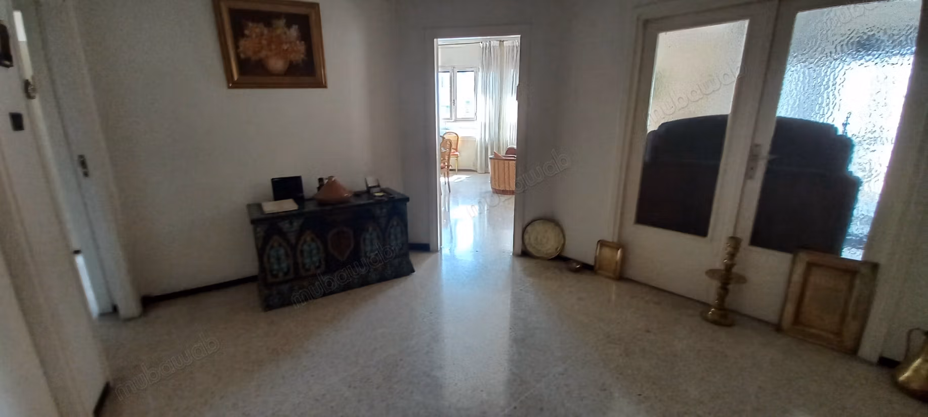 Beautiful apartment for sale in Lusitania. Area 200 m². With elevator and terrace