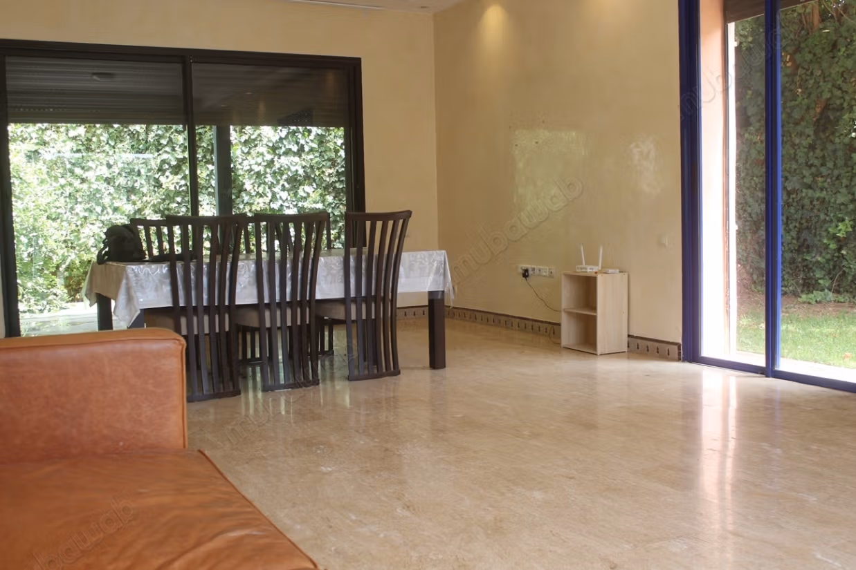 Villa for Sale on a Three-Faced Garden