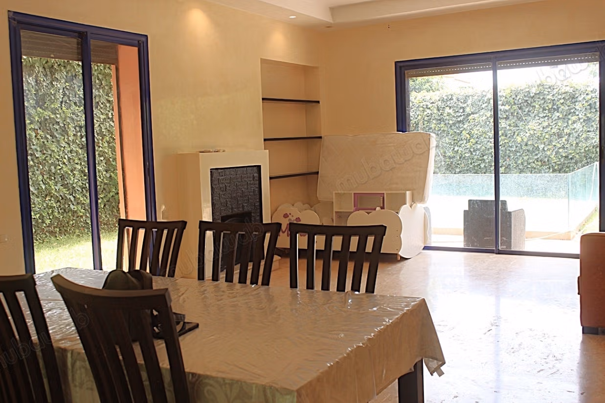 Villa for Sale on a Three-Faced Garden