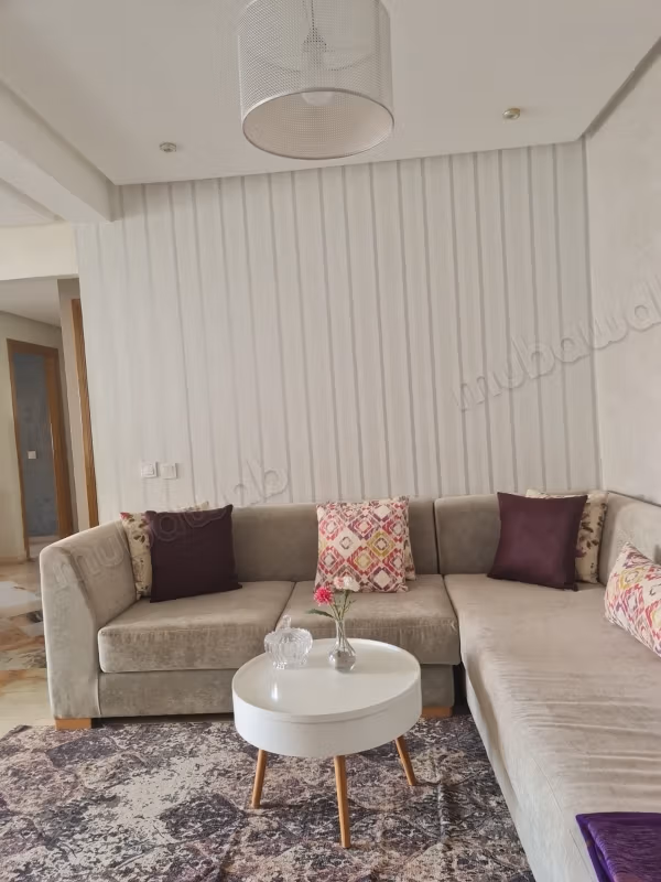 Appartement entièrement meublé 3 chambre,
Kebibat